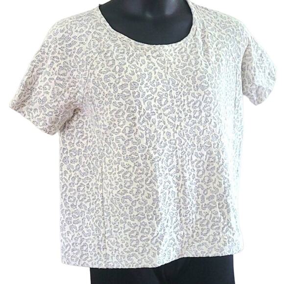 Jane and Delancey Animal Print Short Sleeve Boxy Tee - Women’s Size Large (NWT) - Picture 7 of 8